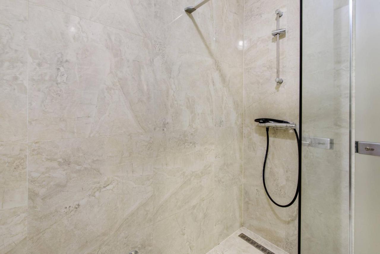 Apartment Dolce Vita With 2 Swimming Pools